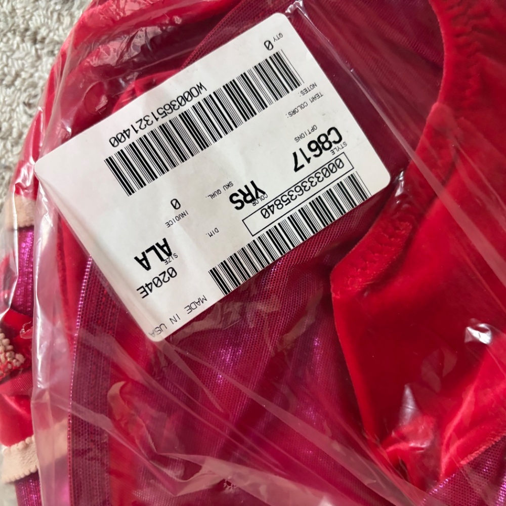 ❤️ Stunning Red Contemporary Dance Costume with Asymmetric Tulle ❤️ - Picture 11 of 12